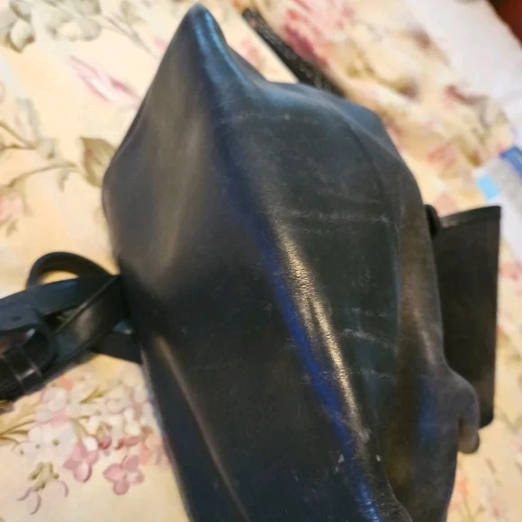 Vintage Coach Black Leather Backpack - Picture 5 of 7